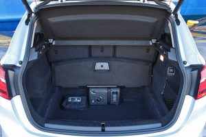 BMW 218i Gran Tourer (4)