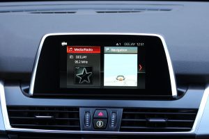 BMW 218i Gran Tourer (9)