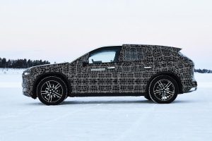 BMW-iNEXT-(2)