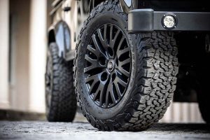 Land_Rover_Defender_restoration_4