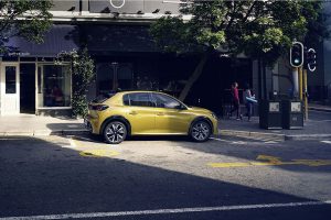 Peugeot_208_8