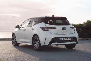 Toyota-Corolla-2019-(15)