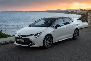 Toyota-Corolla-2019-(16)