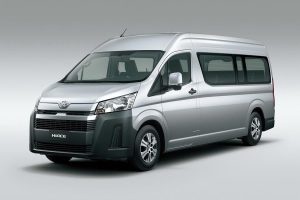 Toyota-Hiace-2019-(6)