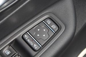 electric mirrors (2)