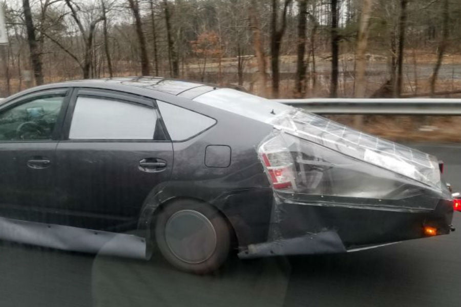 https://autogreeknews.gr/wp-content/uploads/2019/02/toyota-prius-aero.jpg