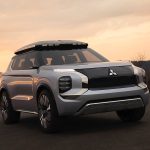 MITSUBISHI_ENGELBERG_TOURER_1