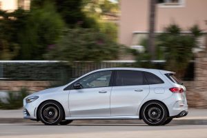 Mercedes-B-Class-2019-(5)