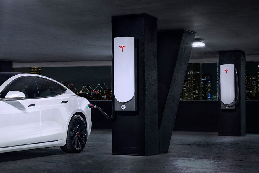 https://autogreeknews.gr/wp-content/uploads/2019/03/Tesla_Supercharger_3.jpg