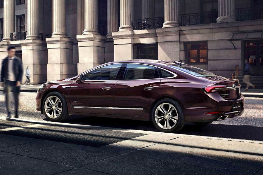 https://autogreeknews.gr/wp-content/uploads/2019/03/buick-lacrosse2.jpg
