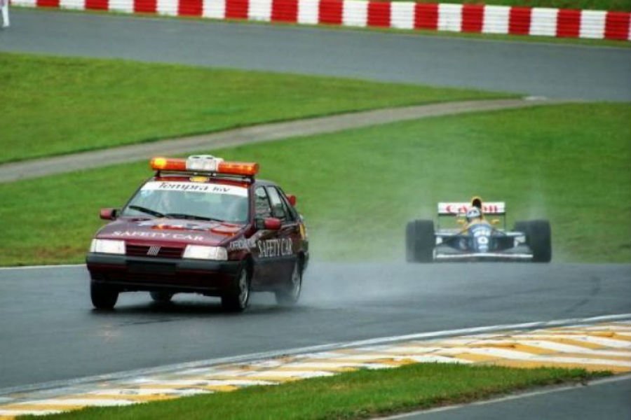 Σαν σήμερα έκανε πρεμιέρα το Safety Car στην F1! (+video)