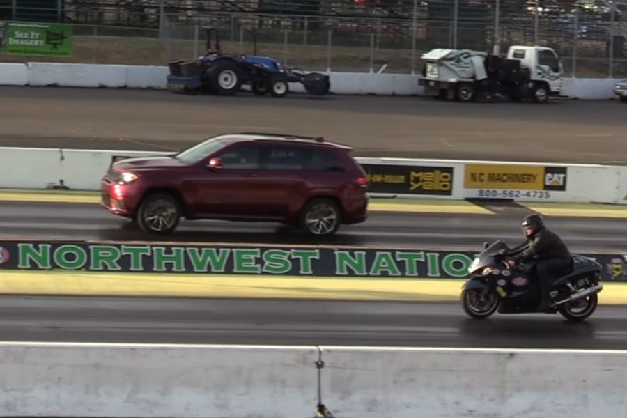 Jeep αφήνει στον τόπο Hayabusa! (+video)