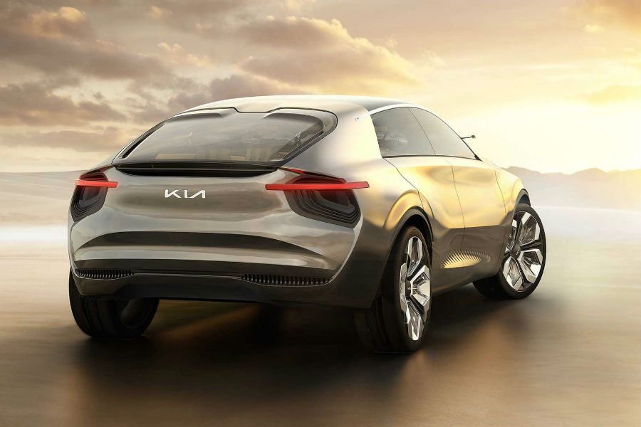 https://autogreeknews.gr/wp-content/uploads/2019/03/kia-imagine4.jpg
