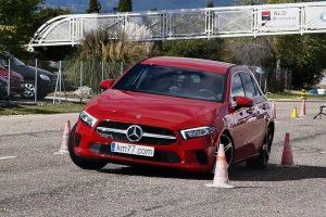 mercedes a-class moose test