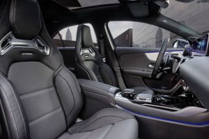 mercedes-amg a35 sedan7