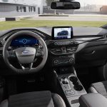 2019_FORD_KUGA_COCKPIT-LOW