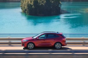 2019_FORD_KUGA_DYNAMIC_PROFILE-LOW