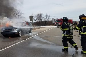 Chrysler-Pacifica-fire-1