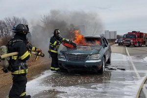Chrysler-Pacifica-fire-4