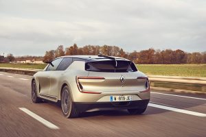 Electric_Renault-C-Segment_2