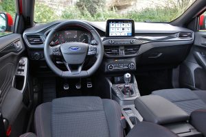 Ford Focus 1.0 EcoBoost 125 PS ST Line (19)