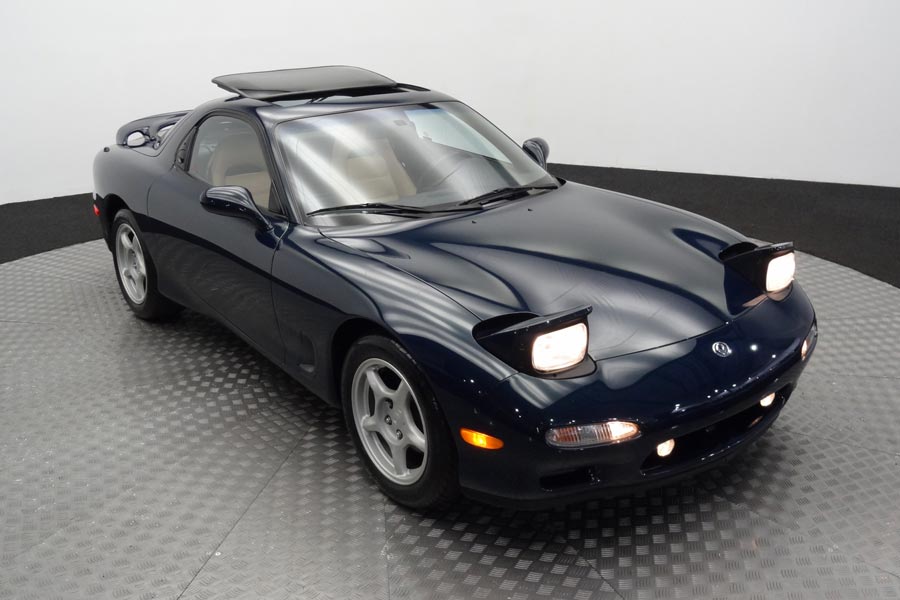 https://autogreeknews.gr/wp-content/uploads/2019/04/Mazda-RX-7-1994-1.jpg