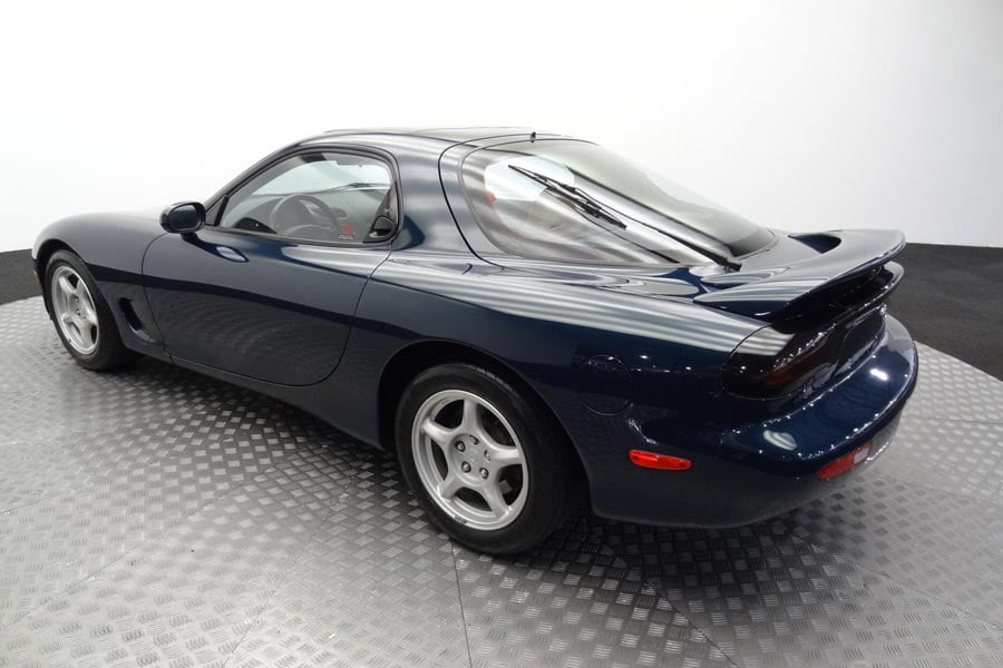 https://autogreeknews.gr/wp-content/uploads/2019/04/Mazda-RX-7-1994-2.jpg