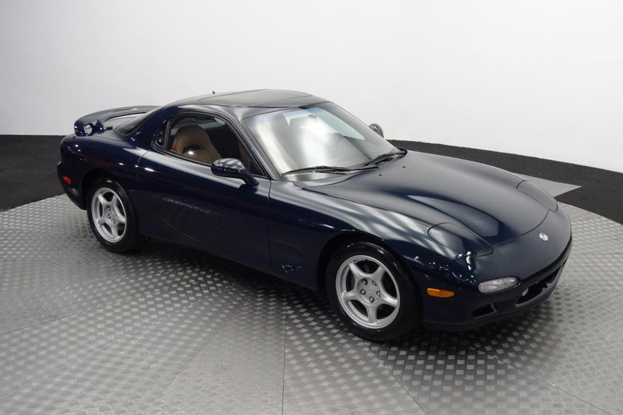 Τέλειο Mazda RX-7 του 1994 με 7.300 χιλιόμετρα!