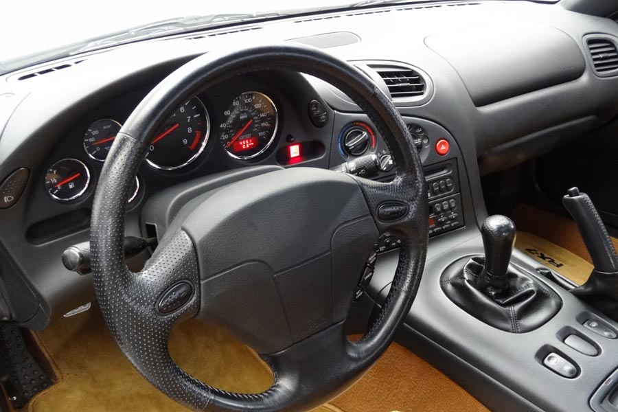 https://autogreeknews.gr/wp-content/uploads/2019/04/Mazda-RX-7-1994-6.jpg