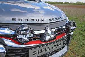 Mitsubishi-Shogun-Sport-SVP-1-(3)
