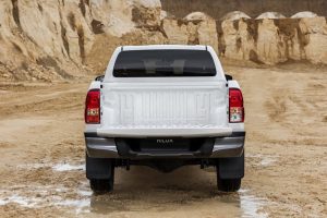 New_Toyota_Hilux_7