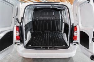 Toyota-Proace-2019-(4)