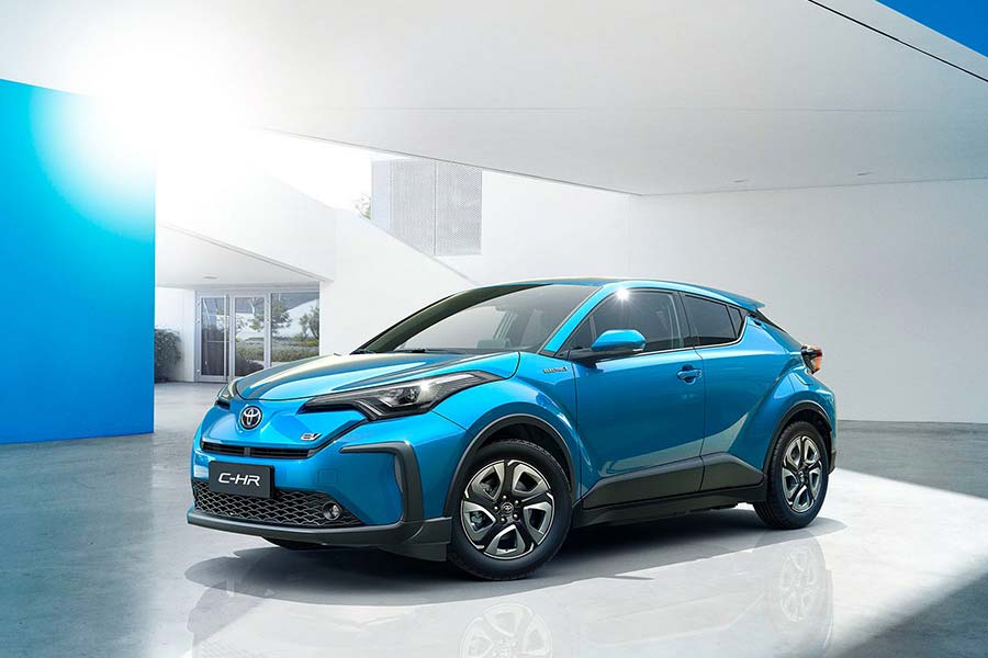 https://autogreeknews.gr/wp-content/uploads/2019/04/Toyota_C_HR_Full_Electric_3.jpg