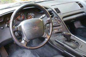 Toyota_Supra_1994_3