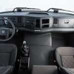 Volkswagen_Constellation_5