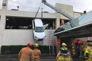 Woman_Crashes_Lexus_1