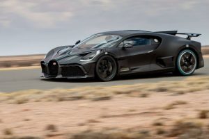 bugatti divo gynaika