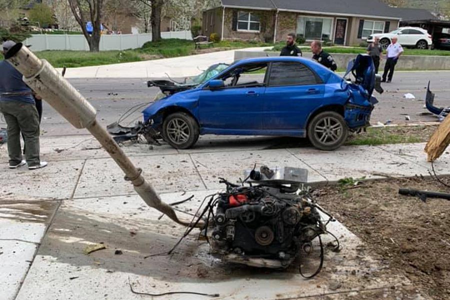 Άγιο είχε ο οδηγός αυτού του Subaru WRX