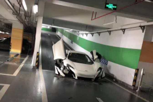 spasimo supercar parking