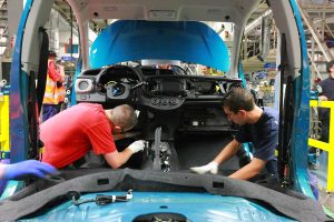 yaris-stat-06-2011-man-663049