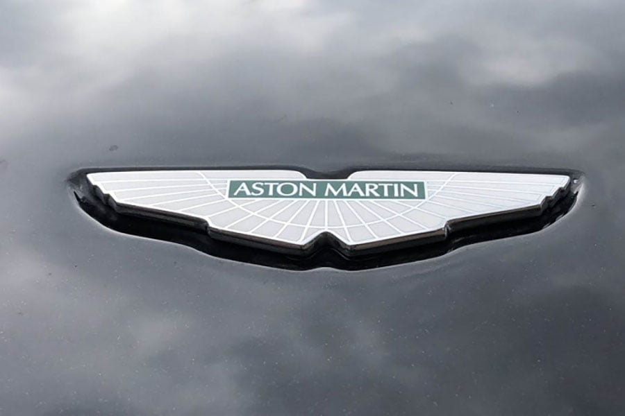 https://autogreeknews.gr/wp-content/uploads/2019/05/Aston-Martin-Used_2.jpg