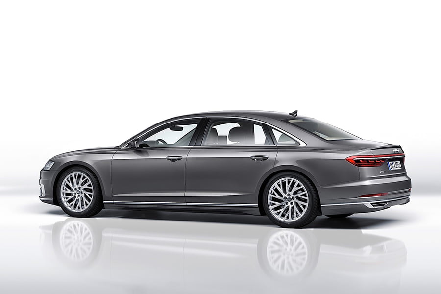 https://autogreeknews.gr/wp-content/uploads/2019/05/Audi_A8_Luxurious_A8_3.jpg