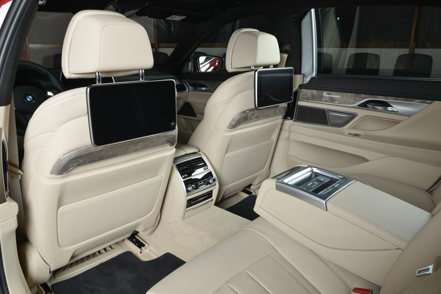 https://autogreeknews.gr/wp-content/uploads/2019/05/BMW-730Li-4.jpg
