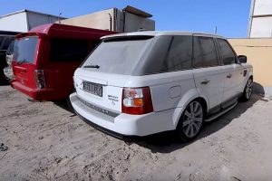 Dubai_Abandon_Cars_2