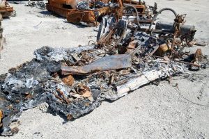 FERRARI-F355-burn-(1)