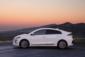 Hyundai-ioniq-2019-(3)