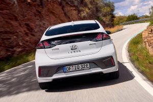 Hyundai-ioniq-2019-(7)