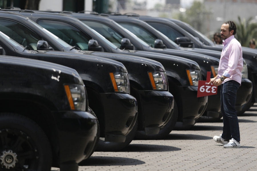 https://autogreeknews.gr/wp-content/uploads/2019/05/Mexico_Cartel_Auction1.jpg