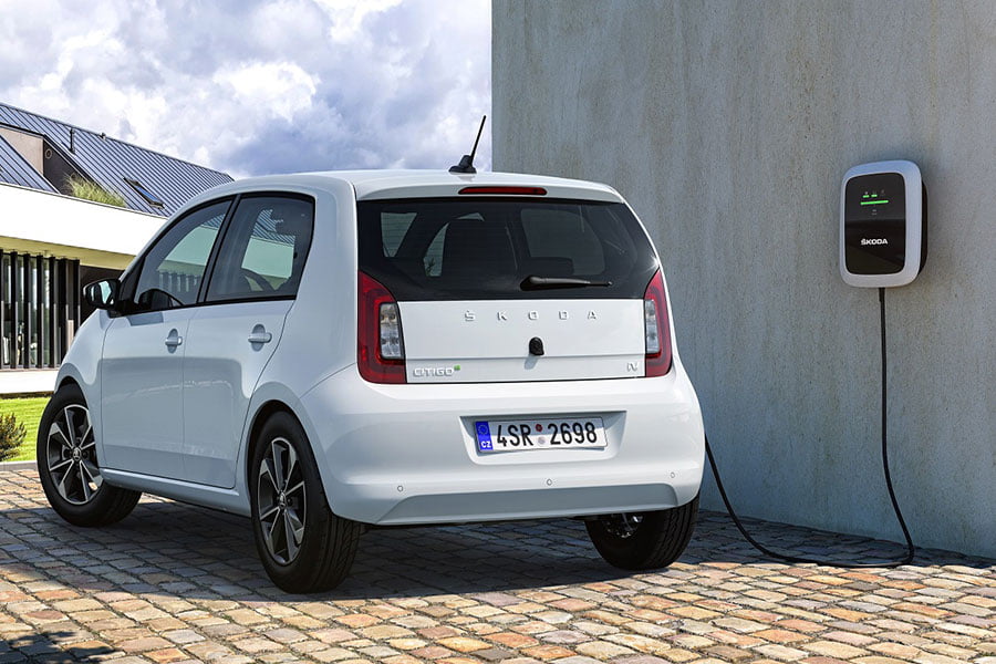 https://autogreeknews.gr/wp-content/uploads/2019/05/SKODA-CITIGOe-iV_3.jpg