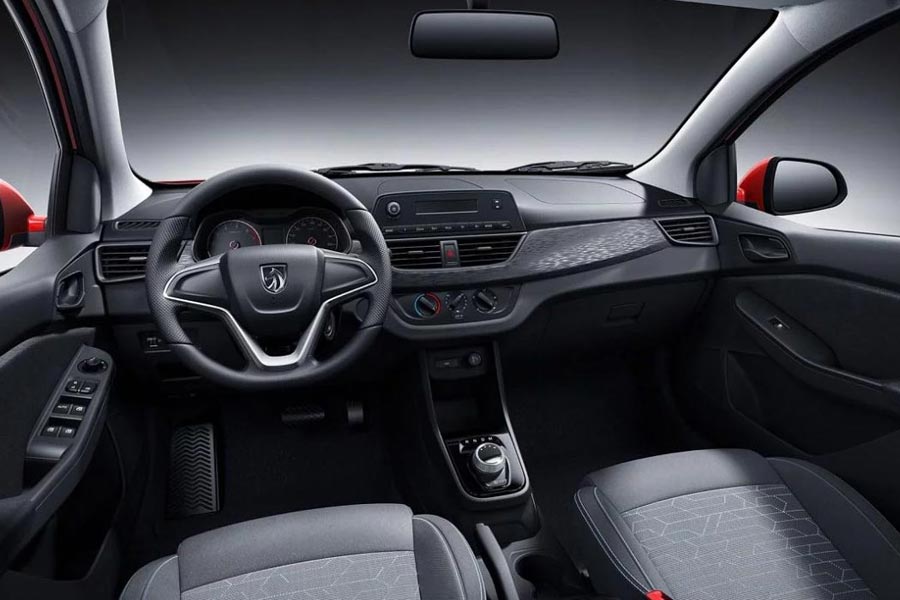 https://autogreeknews.gr/wp-content/uploads/2019/05/baojun_310_04.jpg